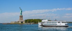Gita in barca a New York: come vedere lo skyline dall’acqua (senza perdere tempo e con le soste giuste)