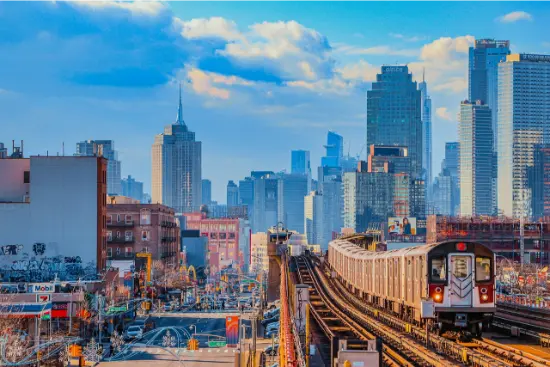 Treni regionali nell’area di New York utilizzati per raggiungere località fuori Manhattan